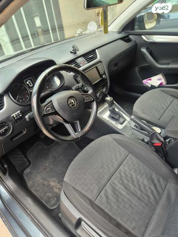 סקודה אוקטביה