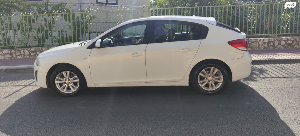 שברולט קרוז