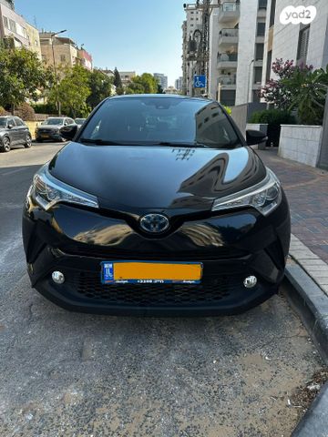 טויוטה C-HR
