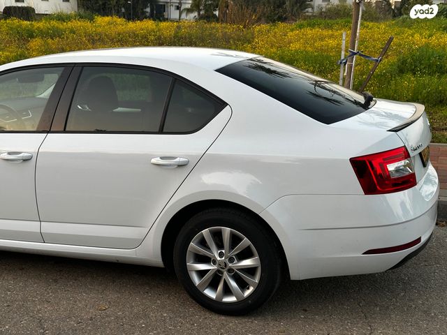 סקודה אוקטביה 