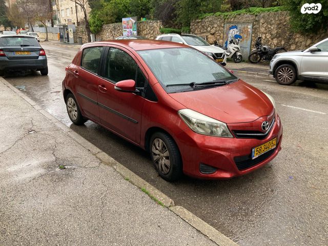 מודעת רכב טויוטה יאריס