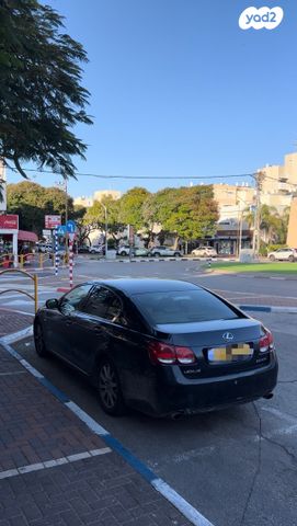 מודעת רכב לקסוס GS