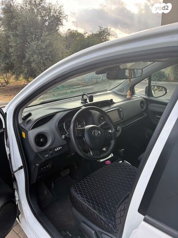 מודעת רכב טויוטה יאריס