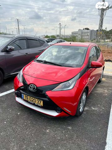 טויוטה אייגו