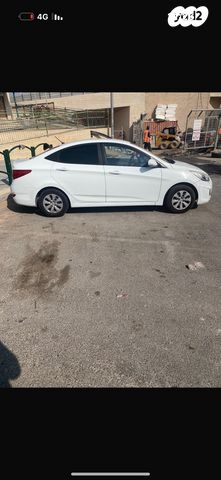 יונדאי אקסנט i25