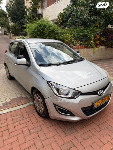 מודעת רכב יונדאי i20