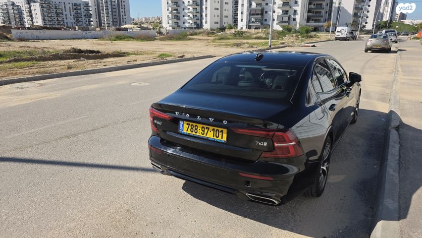 וולוו S60