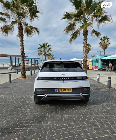 יונדאי איוניק 5