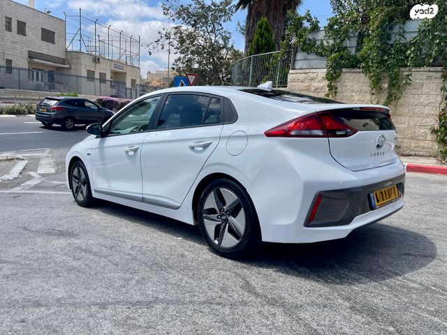 מודעת רכב יונדאי איוניק