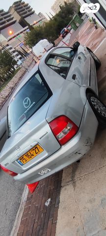 מודעת רכב מאזדה 323