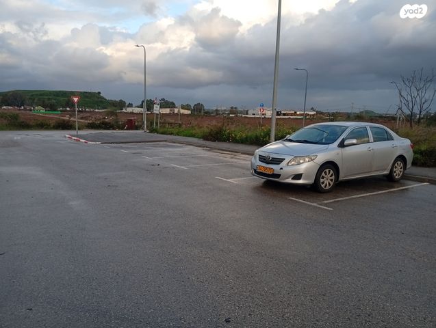 מודעת רכב טויוטה קורולה