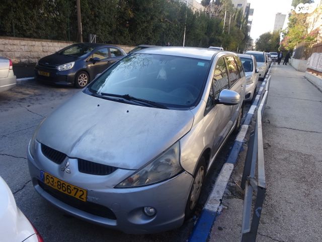 מודעת רכב מיצובישי גרנדיס