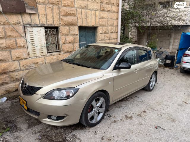 מודעת רכב מאזדה 3
