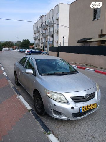 טויוטה קורולה