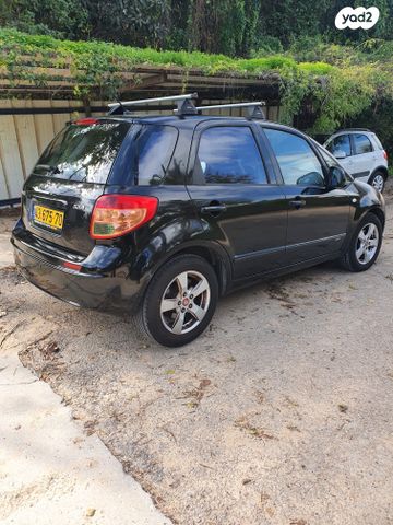 סוזוקי SX4