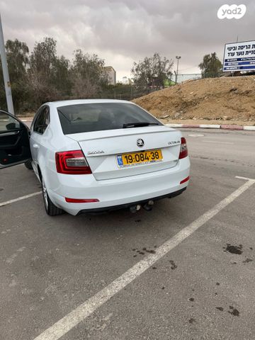 סקודה אוקטביה 