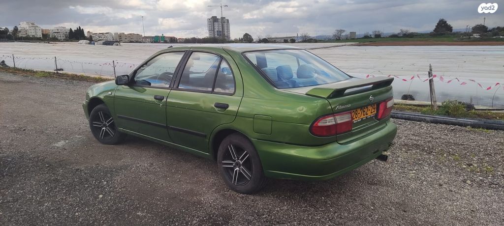 מודעת רכב ניסאן אלמרה