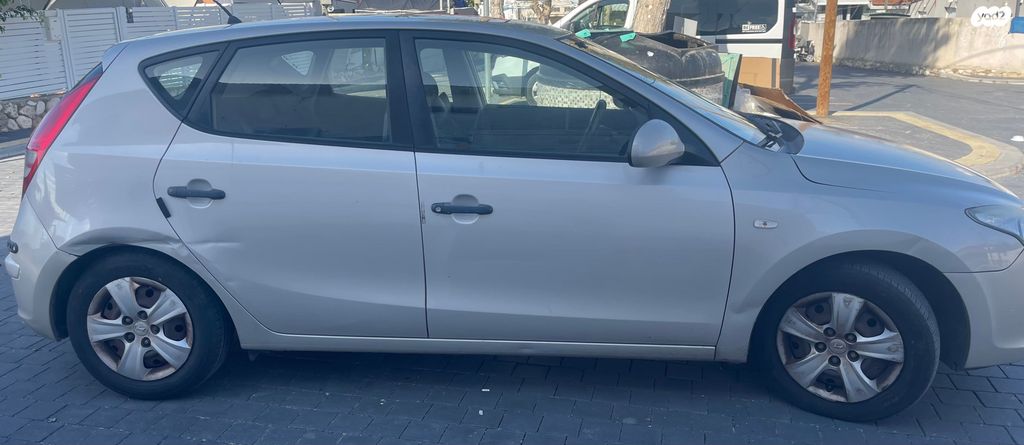 מודעת רכב יונדאי i30