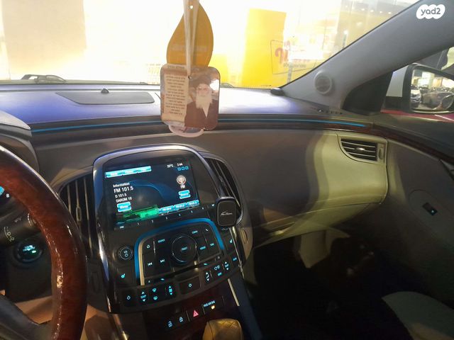 מודעת רכב ביואיק לה-קרוס