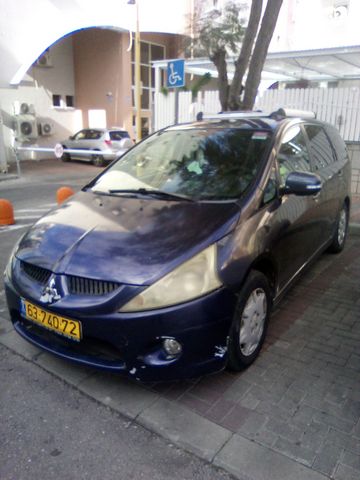 מודעת רכב מיצובישי גרנדיס