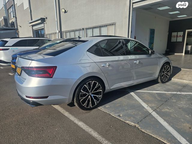 סקודה סופרב