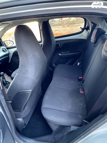 מודעת רכב פיג'ו 108