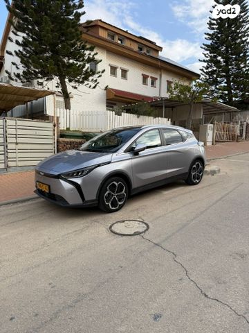 ג׳ילי Geometry C