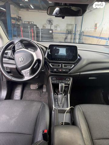 סוזוקי S-Cross