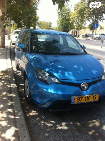 מודעת רכב אם ג'י MG3