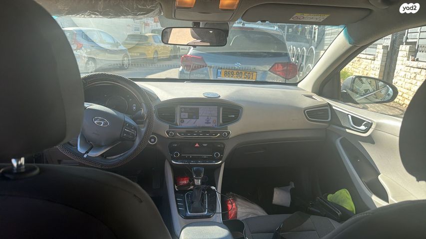 יונדאי איוניק