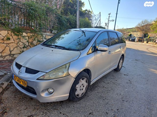 מודעת רכב מיצובישי גרנדיס