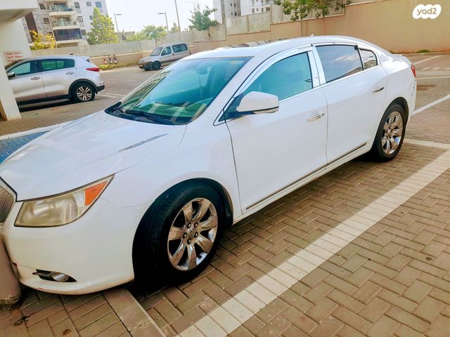 ביואיק לה-קרוס