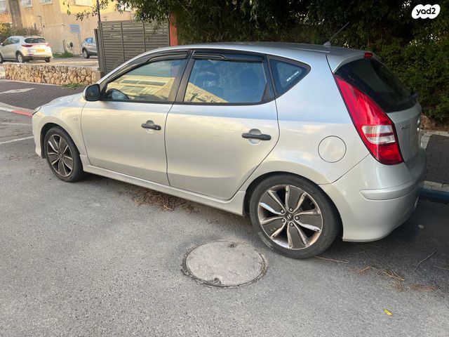 מודעת רכב יונדאי i30
