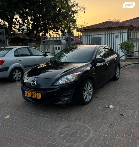 מאזדה 3