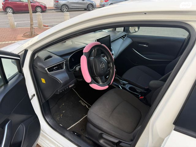 מודעת רכב טויוטה קורולה