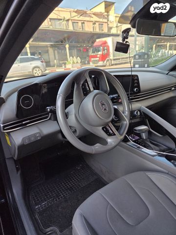 יונדאי אלנטרה