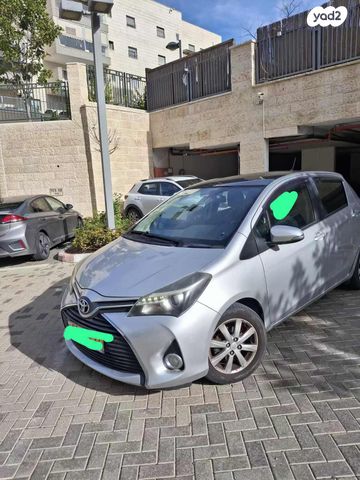 מודעת רכב טויוטה יאריס