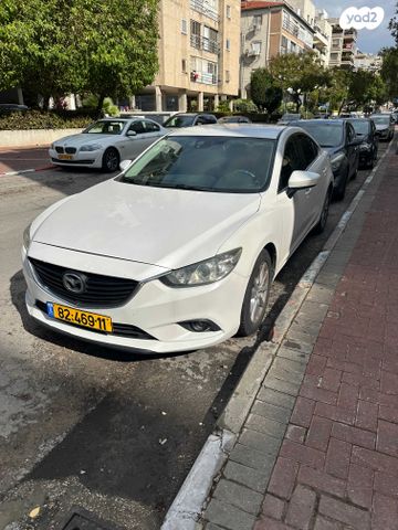 מודעת רכב מאזדה 6