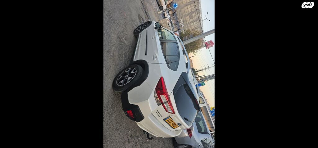 מודעת רכב סובארו XV