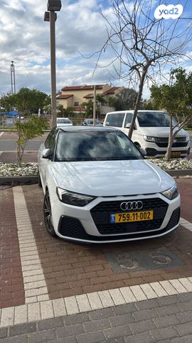 מודעת רכב אאודי A1