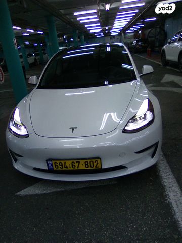 טסלה מודל 3