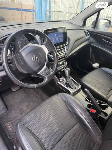 סוזוקי S-Cross