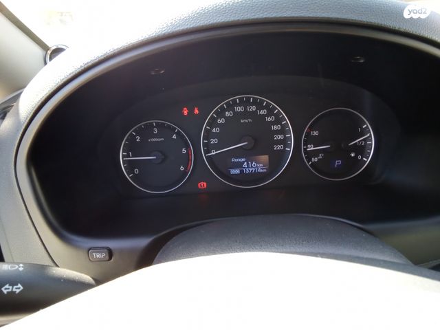 יונדאי H-1 / i800