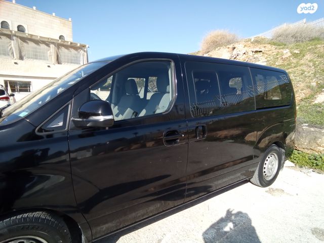 יונדאי H-1 / i800