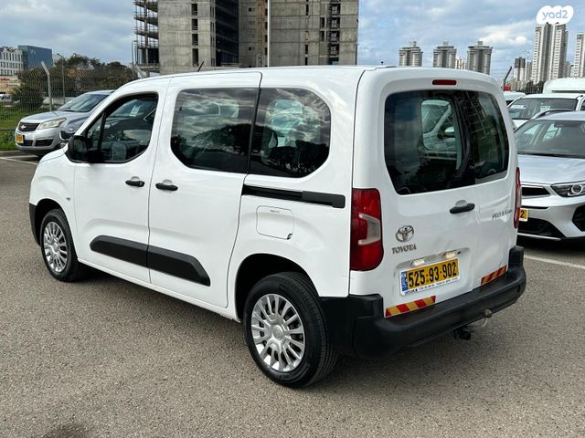 מודעת רכב טויוטה פרואייס סיטי 1