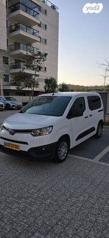 טויוטה פרואייס סיטי