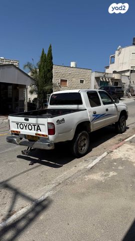 טויוטה היילקס