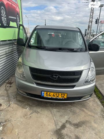 מודעת רכב יונדאי H-1 / i800