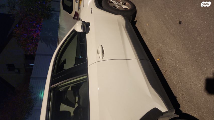 מודעת רכב טויוטה RAV4