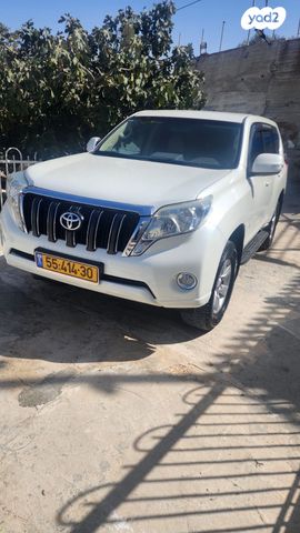 טויוטה לנד קרוזר